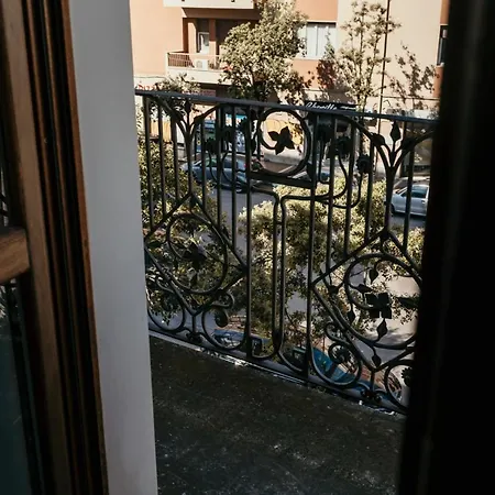 Palazzo Storico Di Nicola Couette-café 3*