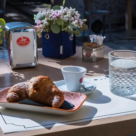 住宿加早餐酒店 Palazzo Storico Di Nicola 佩斯卡拉