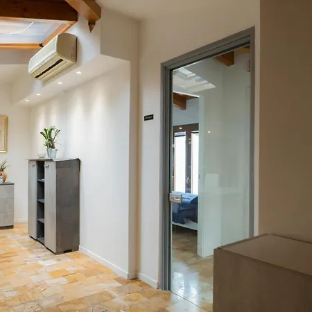 Palazzo Storico Di Nicola 住宿加早餐酒店