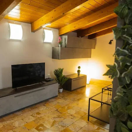 Palazzo Storico Di Nicola 4* 佩斯卡拉