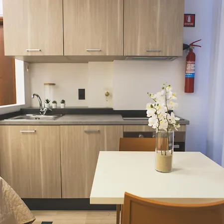 Palazzo Storico Di Nicola Bed & Breakfast *