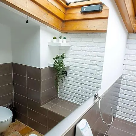 Palazzo Storico Di Nicola Bed & Breakfast 4*