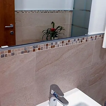 Palazzo Storico Di Nicola Bed & Breakfast 4*