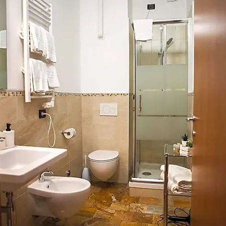 Palazzo Storico Di Nicola Bed & Breakfast 4*