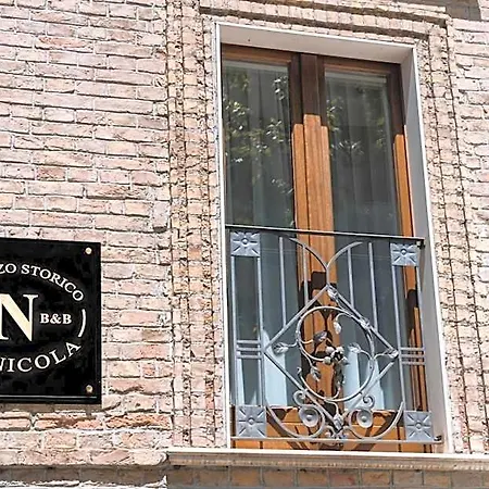 Palazzo Storico Di Nicola