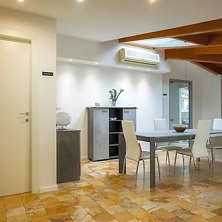 Palazzo Storico Di Nicola 4* Pescara