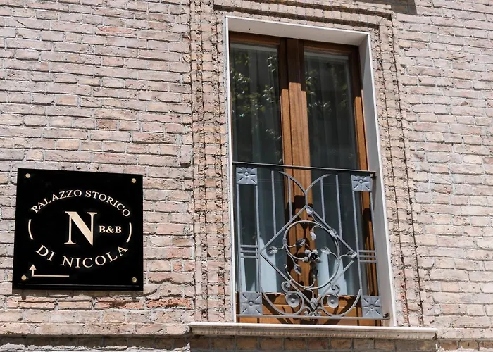 Palazzo Storico Di Nicola Pescara