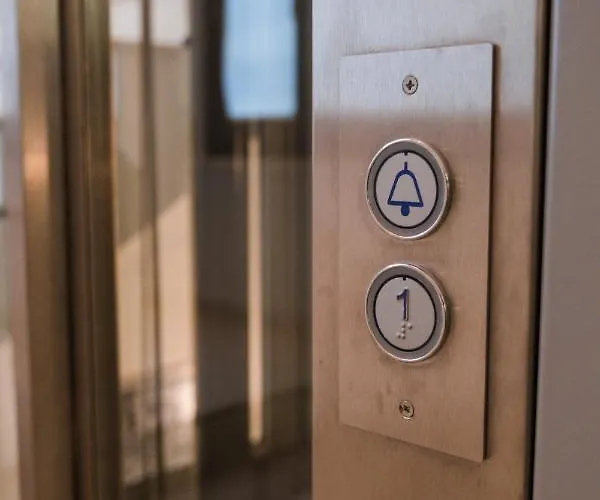 Palazzo Storico Di Nicola 4* Пескара