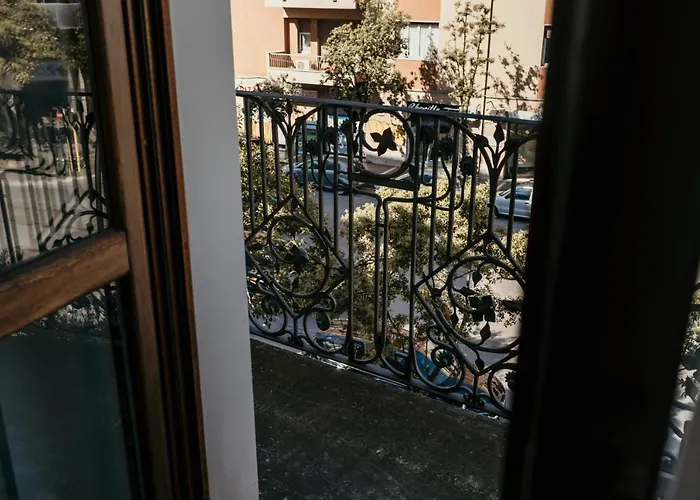 Palazzo Storico Di Nicola Bed and breakfast 4*