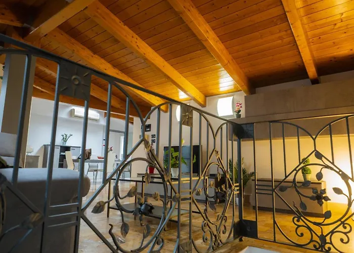 Palazzo Storico Di Nicola 4* Пескара