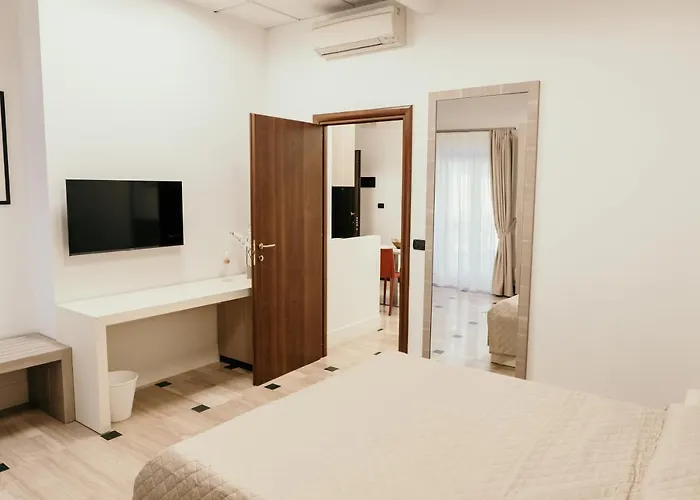 Palazzo Storico Di Nicola Bed & Breakfast