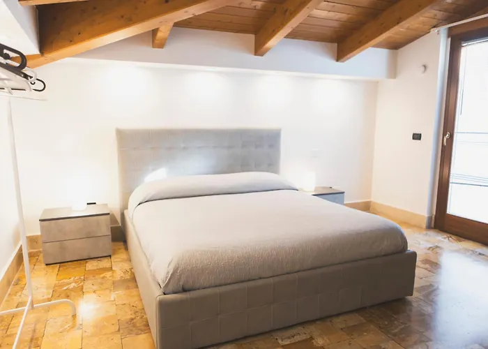 Bed & Breakfast Palazzo Storico Di Nicola 4*