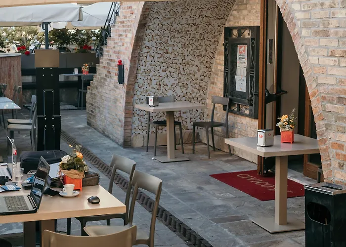 Palazzo Storico Di Nicola Bed & Breakfast Pescara