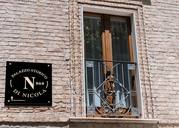 Palazzo Storico Di Nicola Отель типа 