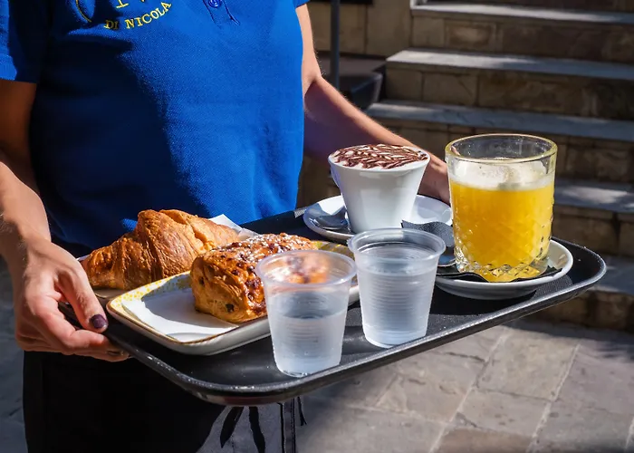 Palazzo Storico Di Nicola 4* Пескара