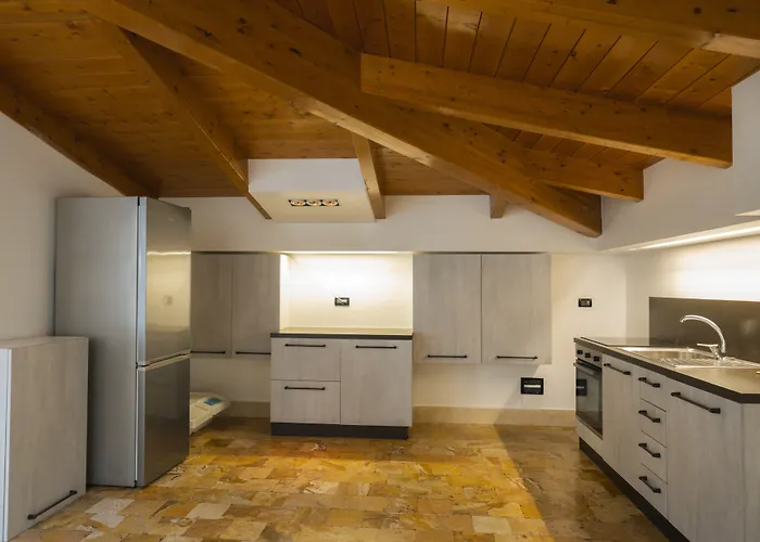 Palazzo Storico Di Nicola 4*