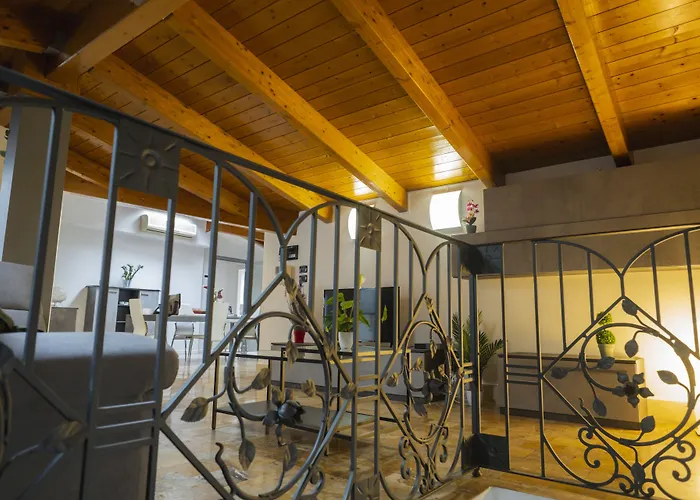 Palazzo Storico Di Nicola 4*