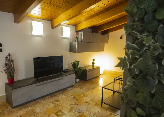 Palazzo Storico Di Nicola Pescara