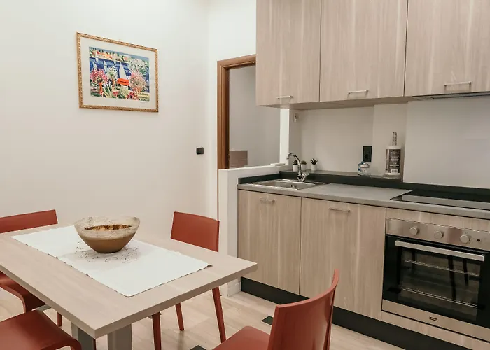 Palazzo Storico Di Nicola 4*